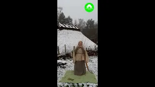 Winterkleidung im Mittelalter - Warme Kleidung um 1200