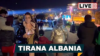 Tirana, Albania🇦🇱 Walking Tour 🖐 Chat Live 🇦🇱 Tiranë Shqipëri📍😎 Live Streaming 30/April 2023