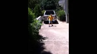 Patrick Kelly dunks on 8 feet