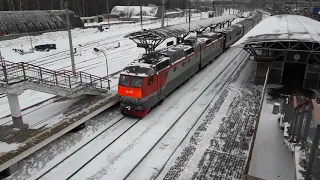 [РЖД] [ПОЧТА РОСCИИ] Электровоз ЧС7-222 с пассажирским поездом №376 Москва - Воркута.