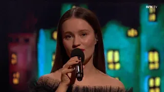 Sigrid - Home To You (This Christmas) / NRK Live Performance 2022