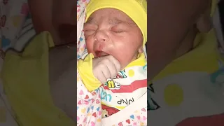 such a beautiful newborn baby girl 💓 #shorts #newborn #baby #video