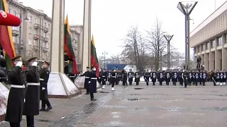 Iškilminga valstybės vėliavos pakėlimo ceremonija Nepriklausomybės aikštėje