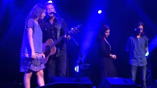 Jem, Clay, Troy Cassar-Daley & Laurel Edwards - Down To The River To Pray