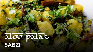 Aloo Palak Sabzi Recipe | Potato & Spinach Mix Vegetable Curry | Tasty & Easy Vegetarian Cuisine
