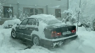 BMW E34 Snow