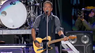 Cover Me - Bruce Springsteen (live at Reunion Park, Dallas 2014)