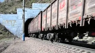 Последние 89 вагонов грузового поезда из 140