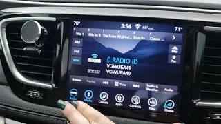 Chrysler Pacifica UConnect Sound in Back