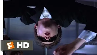 Agent Cody Banks (6/10) Movie CLIP - Walking on the Ceiling (2003) HD