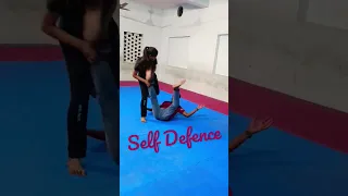 Self Defence #karate #shorts #karateshotokan #girlpower #viral #new #selfdefense