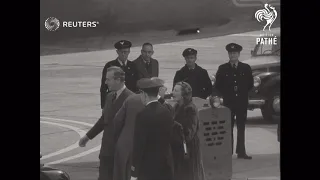 LONDON: KING OF SWEDEN ARRIVES (1955)