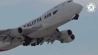 Kalitta Air Boeing 747 takes off from the super busy O'Hare