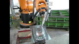 Kuka 6 axis robot arm automatic fiber laser cutting machine