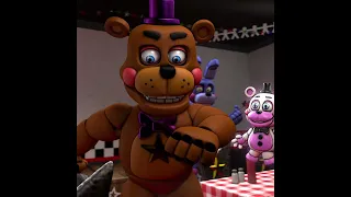 Rockstars attack Helpy (with healthbar)