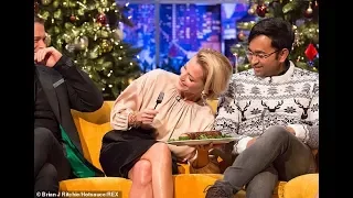 Gillian Anderson & Rob Lowe eating a sausage on Jonathan Ross show