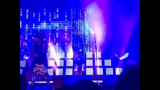 KoRn - Narcissistic Cannibal - clip - (live 7/30/16)