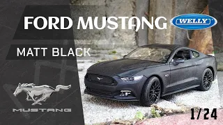 Welly 2015 Ford Mustang Matt Black 1:24 Diecast Model Car