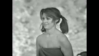 Patrizia Pierangeli in "Comme un scorpion" (1973)