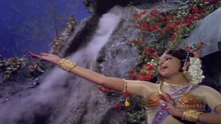 Chanakya Chandragupta Telugu Movie || Chirunavvula Tholakarilo Video Song ||  NTR, ANR, Jayapradha