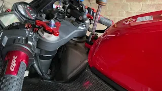 Honda CBR 929 RR Fireblade Stator / Alternator Replacement