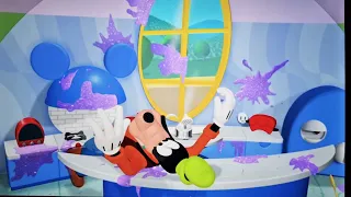 Goofy falls into the Gooey Goo (Multilanguage) - 22 version