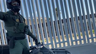 მექსიკა-ამერიკის კედელთან.. აბა მეგობარო აგვიხსენი რა ხდება?..