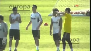 Entrenamiento del Real Madrid en Valdebebas