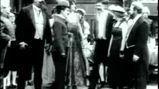 Charlie Chaplin : The Count (1916)