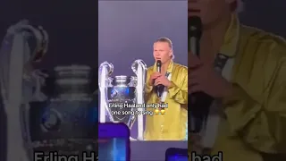 Erling Haaland had jokes at Man City's parade 😂 (via FodenCTID/Twitter) #shorts