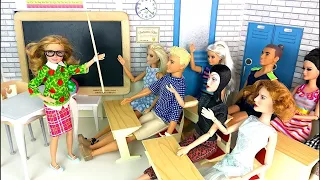 Учителя Стали Учениками, Мама Подсказывает На Контрольной Мультики Куклы Барби Про Школу IkuklaTV