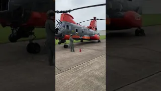 USMC CH 46 start up