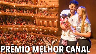 A PLATEIA CHOROU AO SUBIRMOS NO PALCO COM ELE NOS BRAÇOS 💛