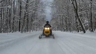 DISCOVERING | Snowmobiling the Gogebic Area