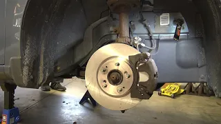 How to Change Brake Pads on a 2011 Chrysler 200