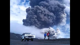 ERUZIONE ETNA, enorme colonna di fumo e cenere investe anche Taormina 23 Ottobre 2021