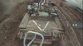 Perfect Hit Cause T-80BVM To Explode On The Move
