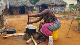 Cooking   Delicious African Traditional   Vegetables  With Corn Flour for lunch