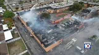 Hundreds displaced after massive fire rips through Miami Gardens apartment building