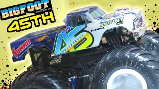 Hot Wheels Big Foot Monster Truck - 45th ANNIVERSARY! (2020)