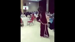 رقص شعبي مغربي خطير على انغام الركادة😥😥😥😥