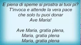 Luciano Pavarotti - Ave Maria Schubert Lyrics