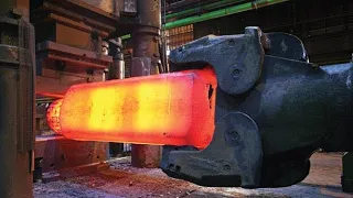 Large Steel Mill With Hammer Hydraulic Forging Press Machine Makes Giant Crankshaft & Diesel Engine