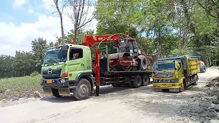 Mobile Soil Compactor with Hino 500 Self Loader Truck @DanangPrastowo