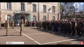 "Косити – не моє": призовники розповіли про своє ставлення до служби в армії