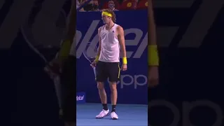 What was Zverev doing here?!