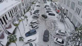 Полет над заснеженным Сухумом