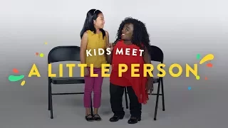 Kids Meet A Little Person | Kids Meet | HiHo Kids