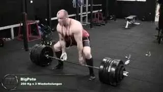 250 Kg Kreuzheben x 3 Wiederholungen BigPete