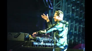 DJ Tiësto - Live at Creamfields - 2013
